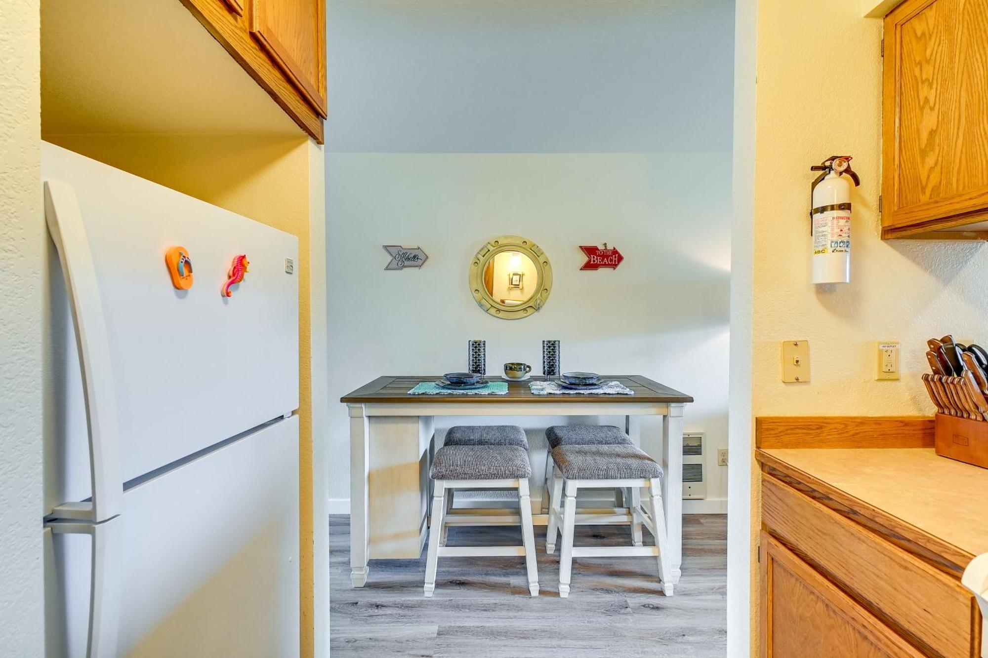 Ocean Shores Condo With Balcony Less Than 1 Mi To Beach! Екстериор снимка